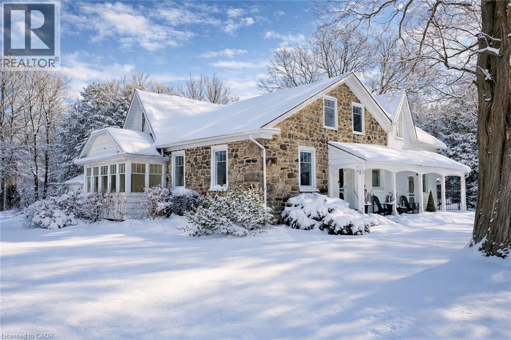 320 Whitmore Drive, Waterloo, Ontario  N2K 1X4 - Photo 2 - 40801841