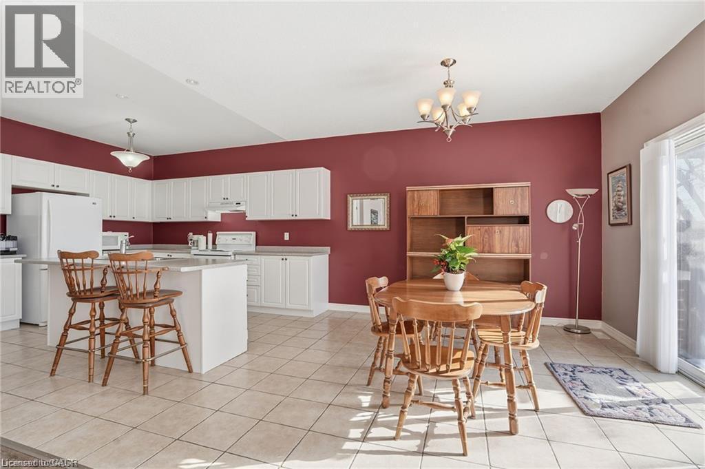 11 Sidare Court, Grimsby, Ontario  L3M 4E8 - Photo 15 - 40802086