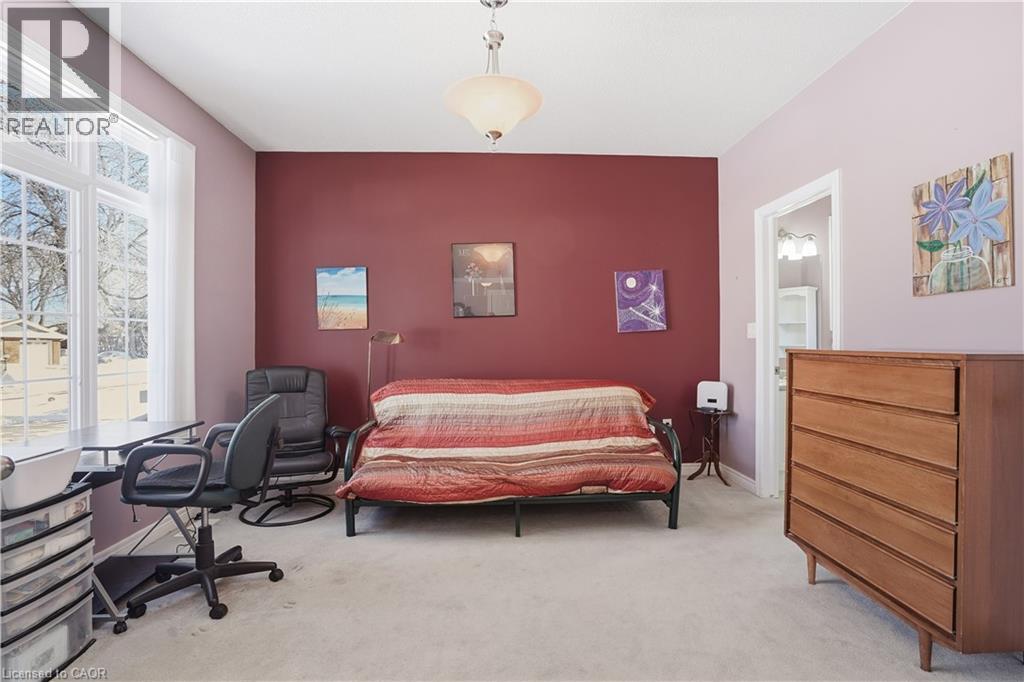 11 Sidare Court, Grimsby, Ontario  L3M 4E8 - Photo 8 - 40802086