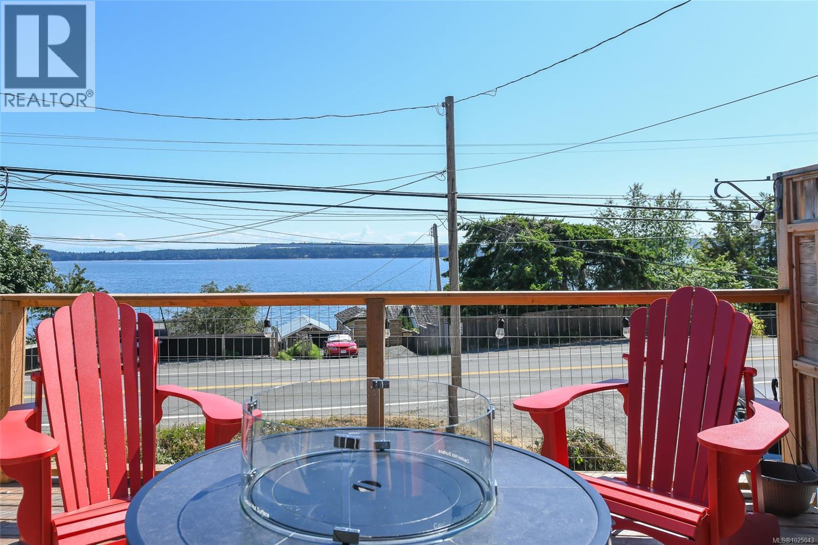 5693 Island Hwy S, Union Bay, British Columbia  V0R 3B0 - Photo 3 - 1025043