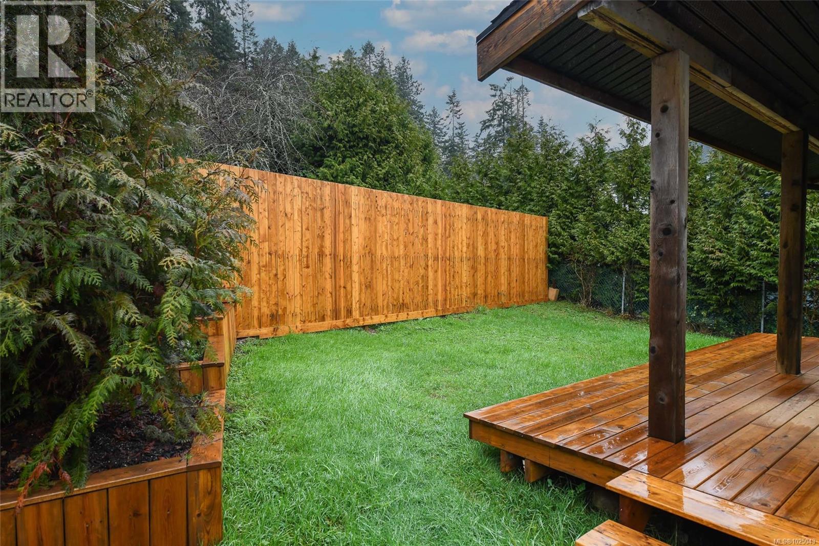 5693 Island Hwy S, Union Bay, British Columbia  V0R 3B0 - Photo 46 - 1025043