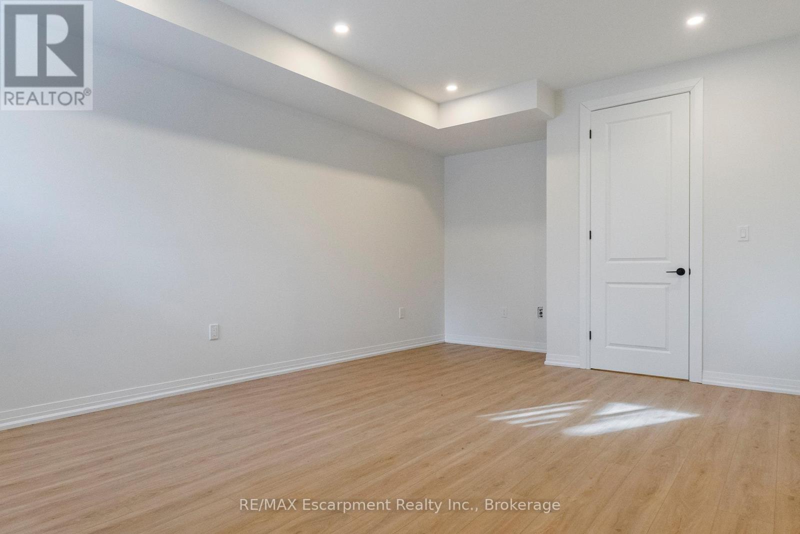 6 - 138 East Street, Oakville, Ontario  L6L 0H9 - Photo 42 - W12754328