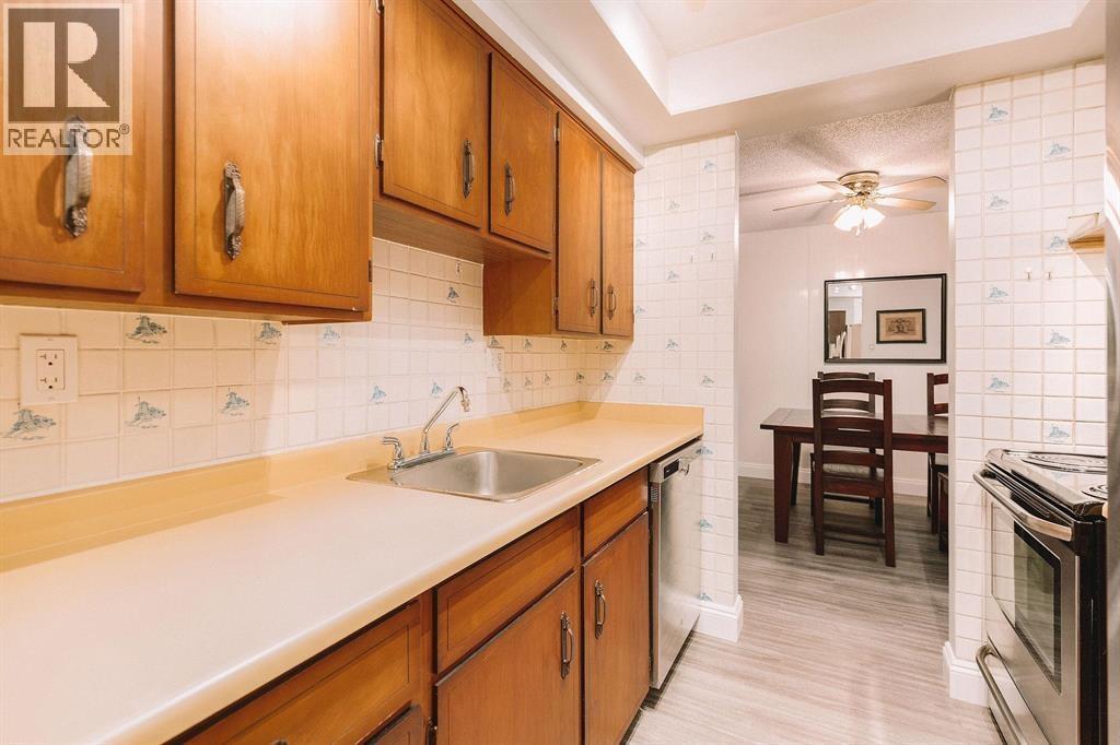 206 410 Agnes Street, New Westminster, British Columbia  V3L 1G1 - Photo 3 - R3085984