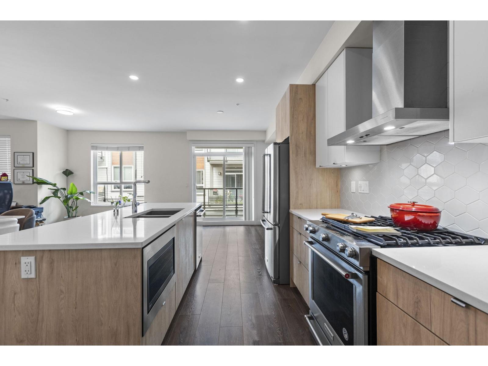 25 7947 209 Street, Langley, British Columbia  V2Y 2C8 - Photo 12 - R3085780