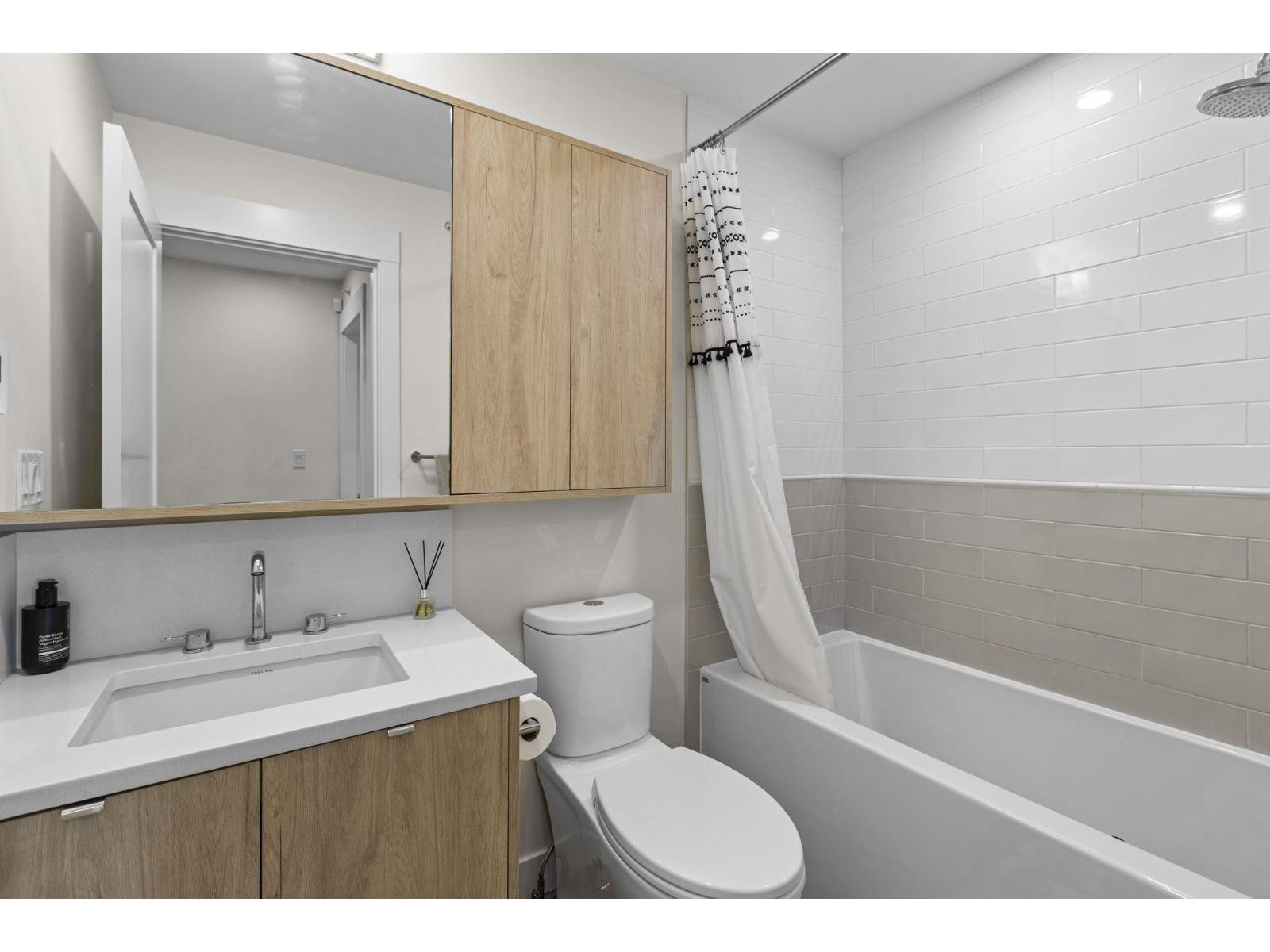 25 7947 209 Street, Langley, British Columbia  V2Y 2C8 - Photo 27 - R3085780