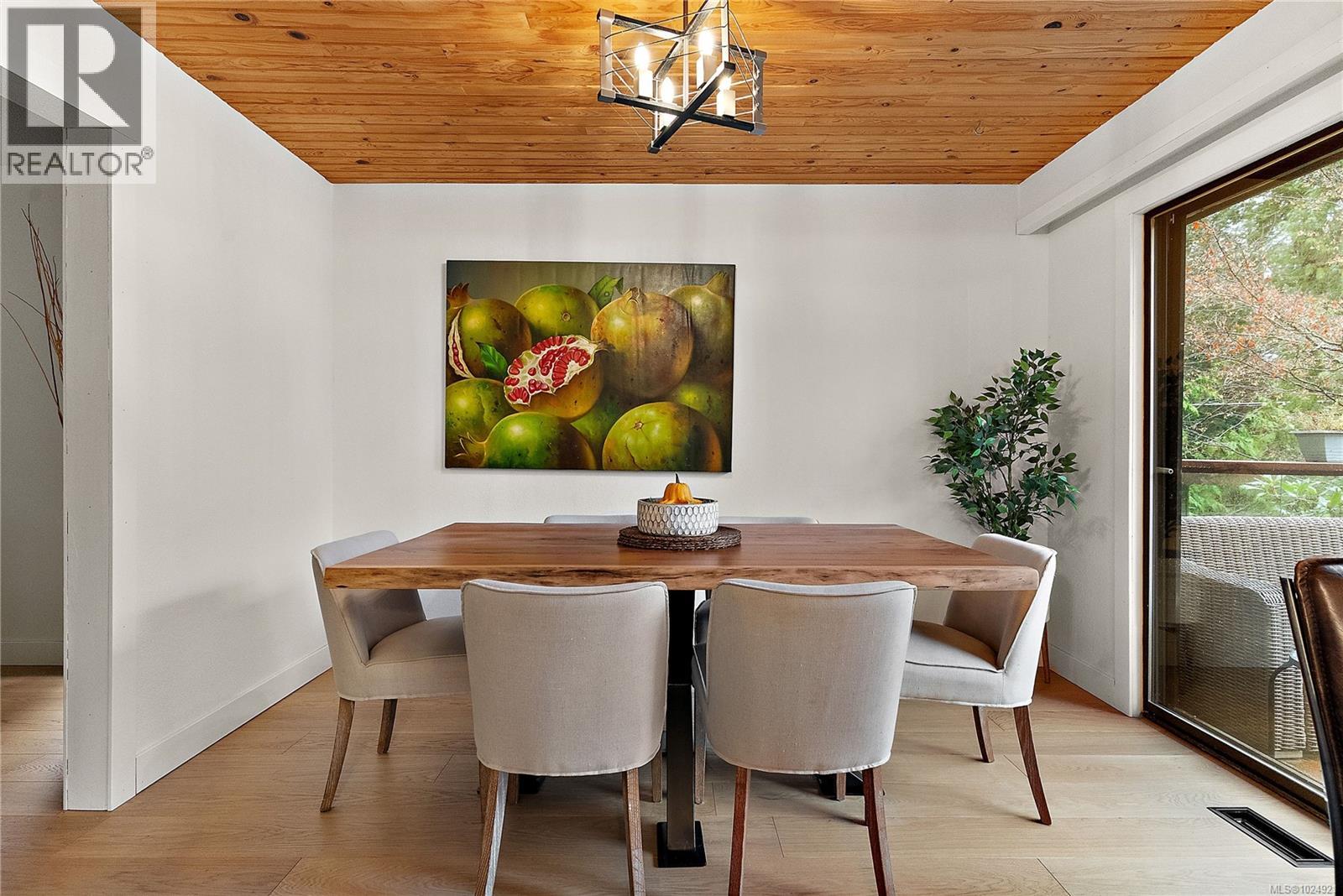 1166 Cloake Hill Rd, North Saanich, British Columbia  V8L 5K2 - Photo 13 - 1024921