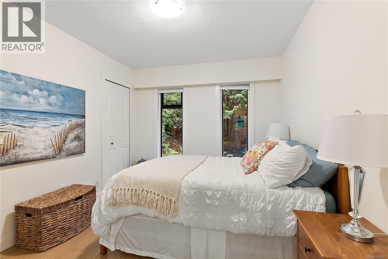 1166 Cloake Hill Rd, North Saanich, British Columbia  V8L 5K2 - Photo 16 - 1024921