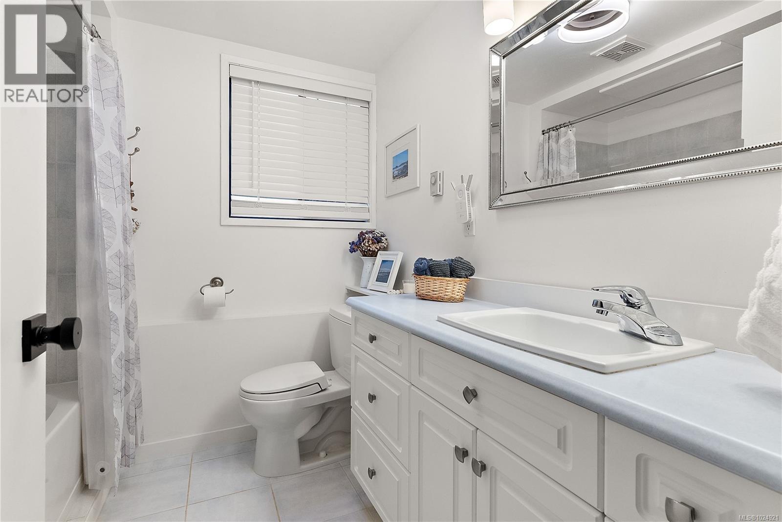 1166 Cloake Hill Rd, North Saanich, British Columbia  V8L 5K2 - Photo 34 - 1024921