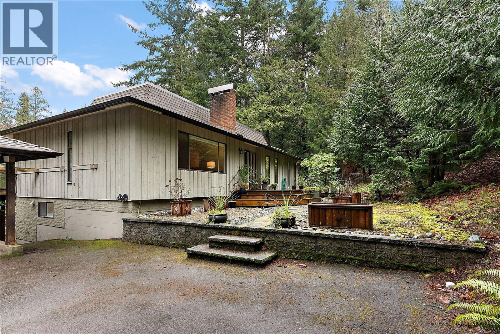 1166 Cloake Hill Rd, North Saanich, British Columbia  V8L 5K2 - Photo 6 - 1024921