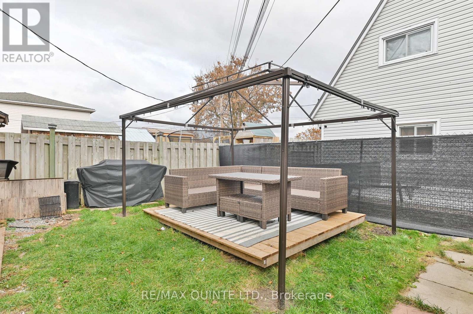 60 Oxford Road, Quinte West, Ontario  K0K 2C0 - Photo 17 - X12556168