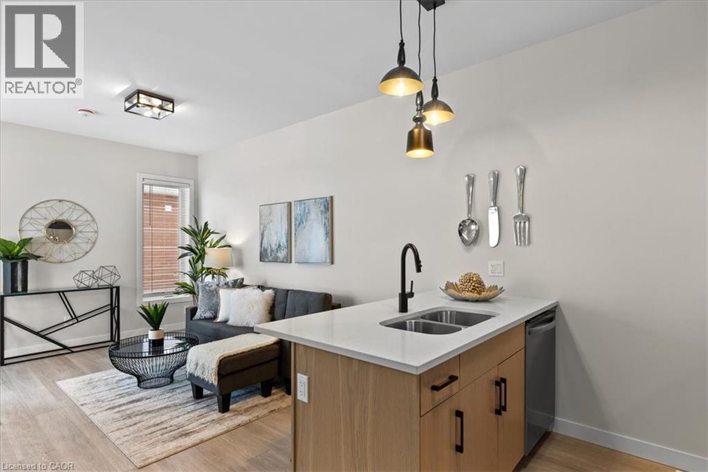 2 Pipers Green Court Unit# 4, Kitchener, Ontario  N2E 3C6 - Photo 10 - 40802316