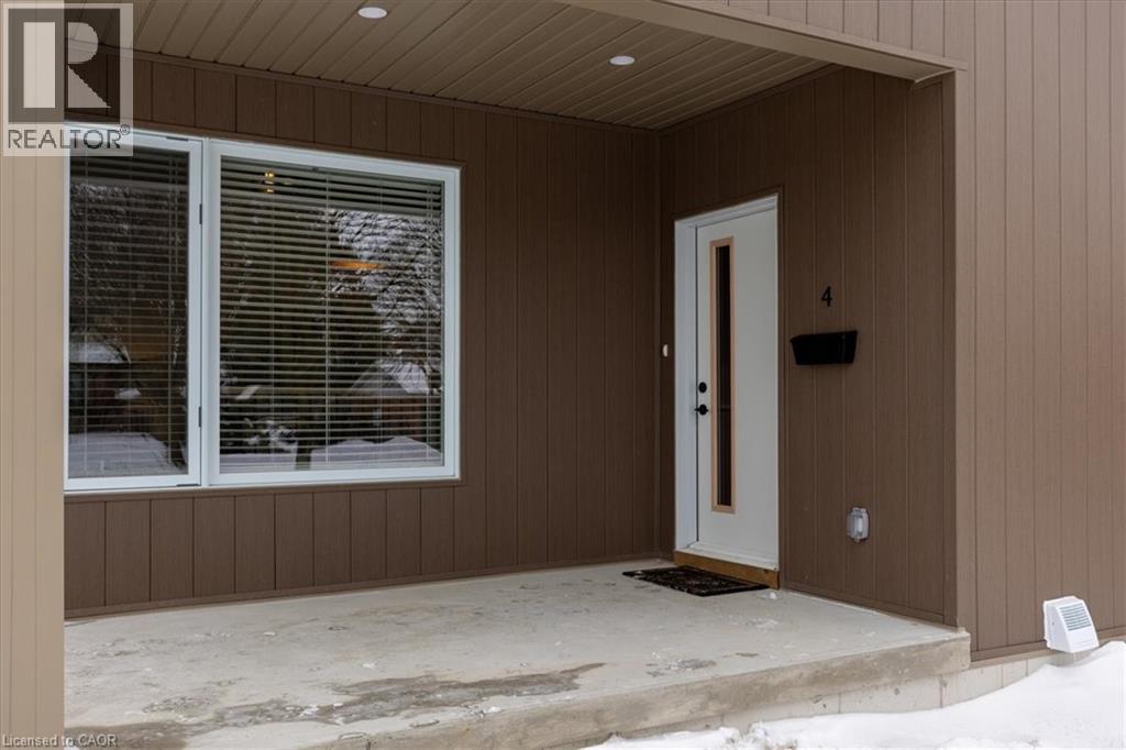 2 Pipers Green Court Unit# 4, Kitchener, Ontario  N2E 3C6 - Photo 2 - 40802316