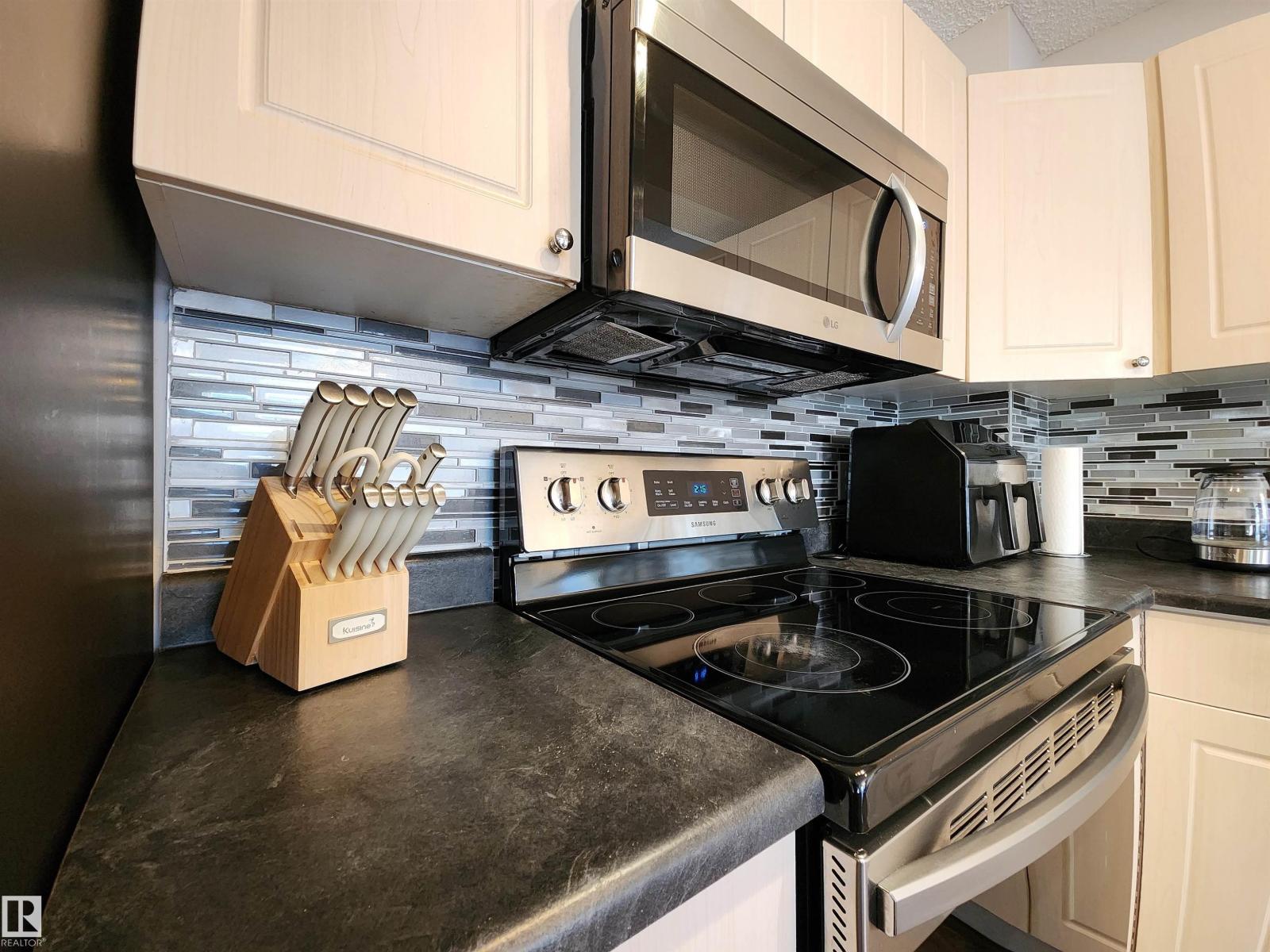 5424 204 St Nw, Edmonton, Alberta  T6M 2Z1 - Photo 4 - E4467386