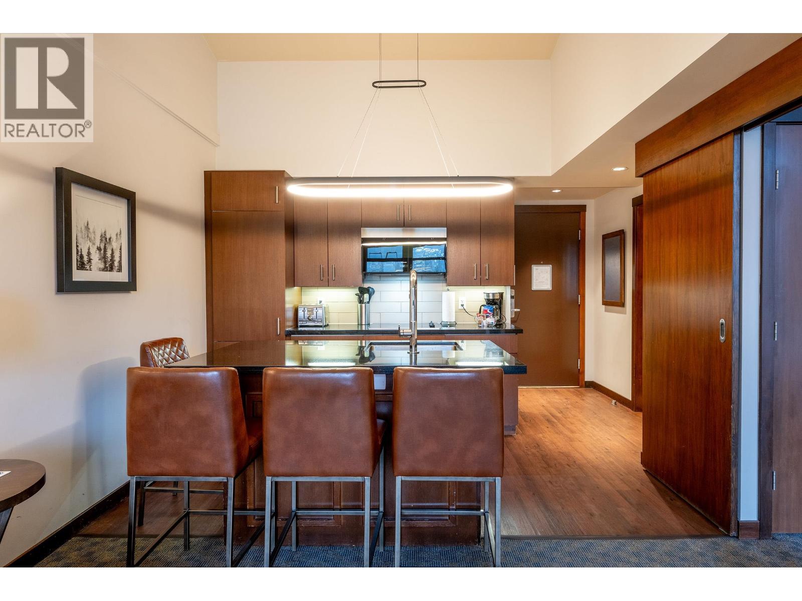 414a 2020 London Lane, Whistler, British Columbia  V8E 0B6 - Photo 4 - R3085998