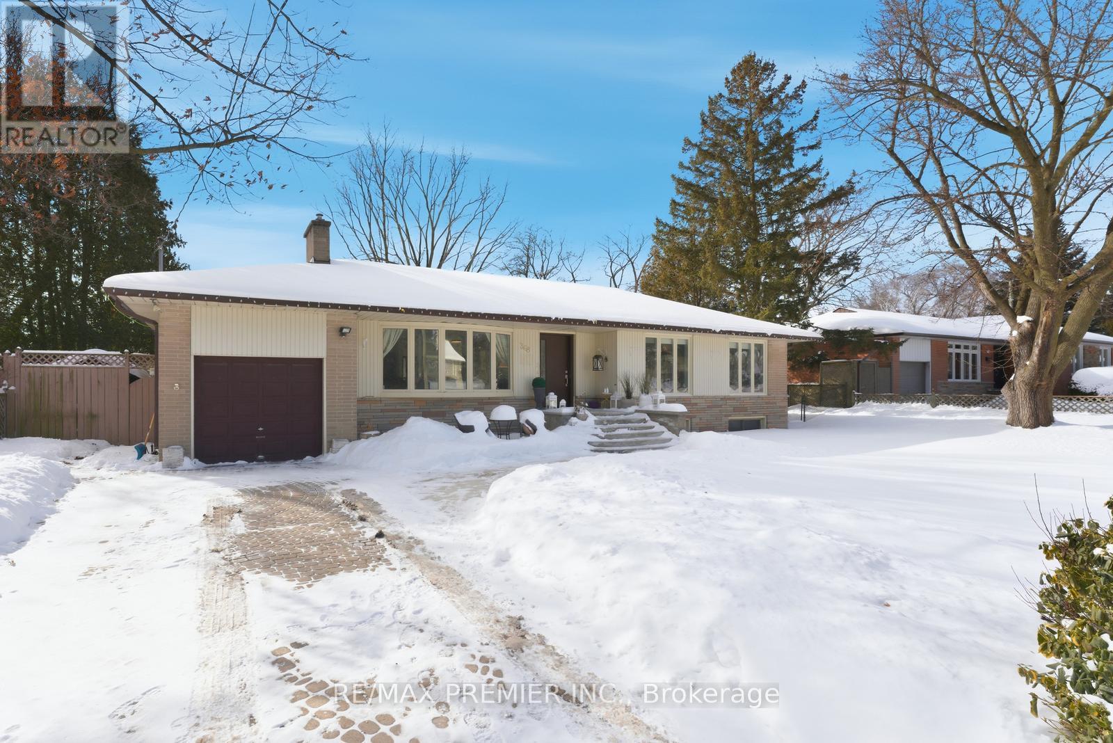 368 Lees Lane, Oakville, Ontario  L6L 4S5 - Photo 2 - W12754156