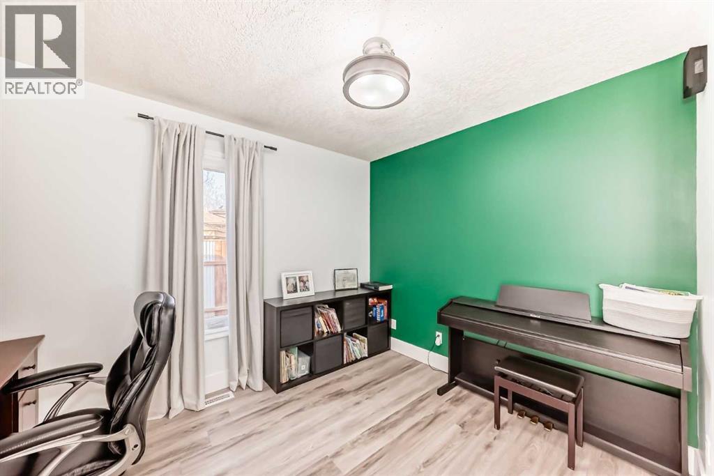 22 Sherwood Crescent W, Lethbridge, Alberta  T1K 6G1 - Photo 18 - A2283300