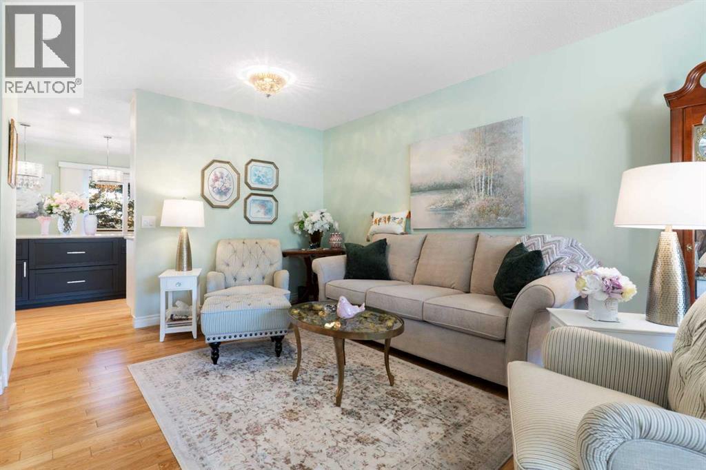 34, 118 Strathcona Road, Calgary, Alberta  T3H 1P3 - Photo 10 - A2280441