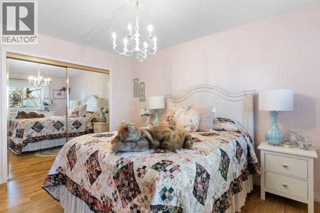 34, 118 Strathcona Road, Calgary, Alberta  T3H 1P3 - Photo 24 - A2280441