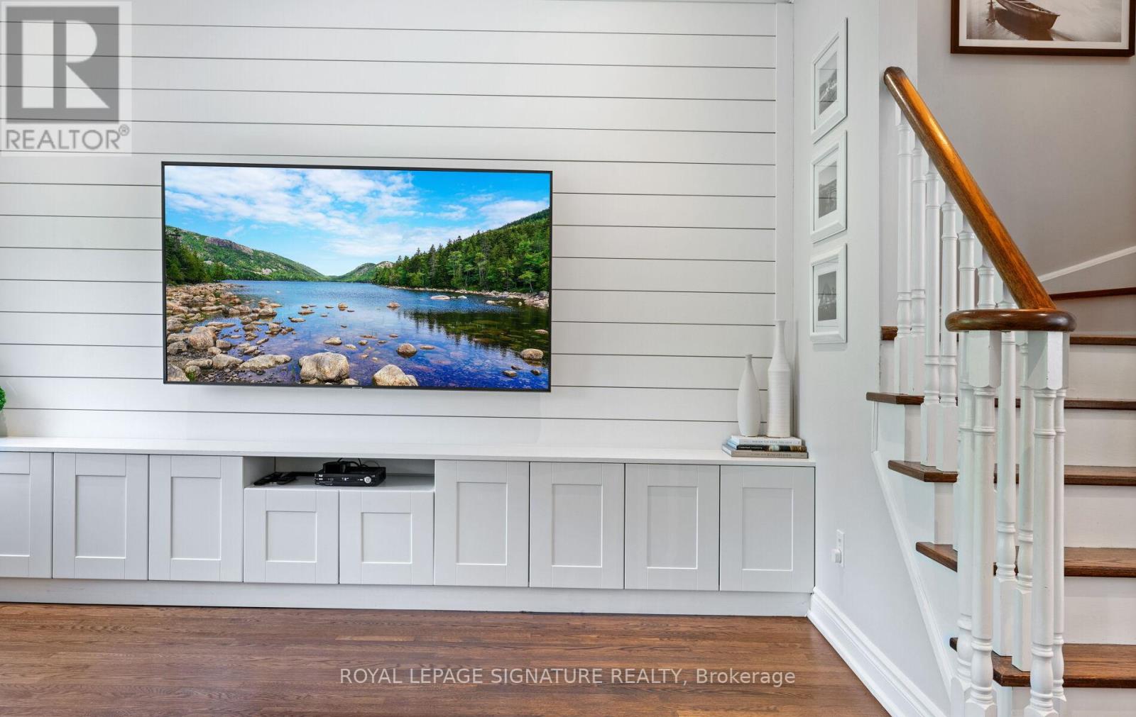 30 Legion Road, Toronto, Ontario  M8V 4C5 - Photo 13 - W12754496