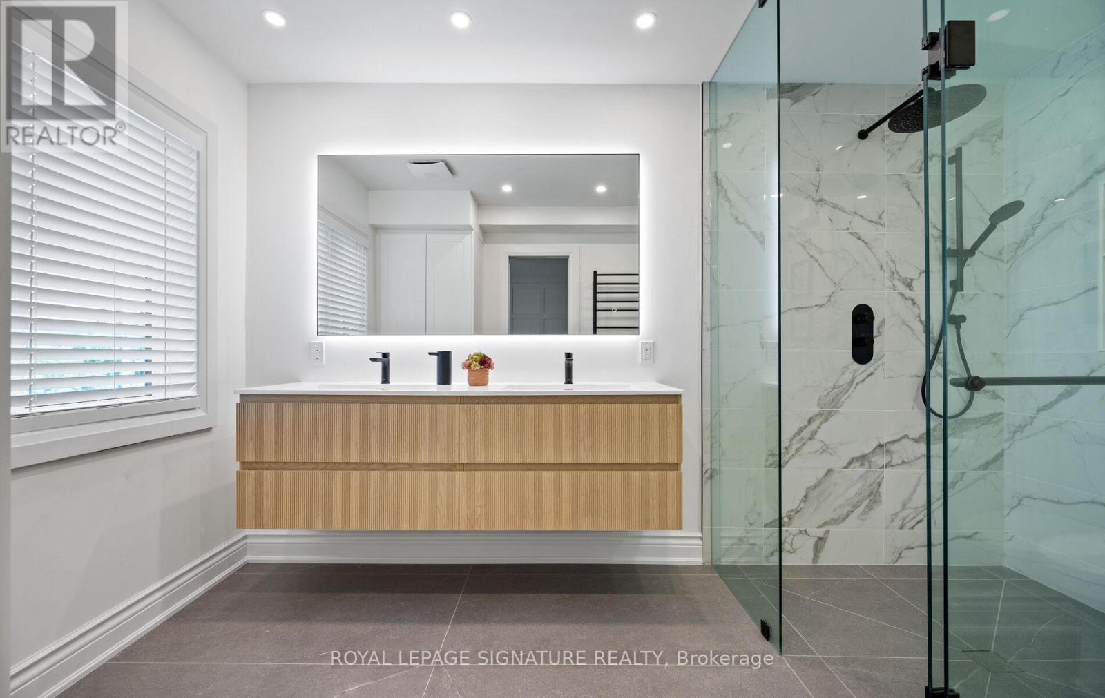 30 Legion Road, Toronto, Ontario  M8V 4C5 - Photo 22 - W12754496