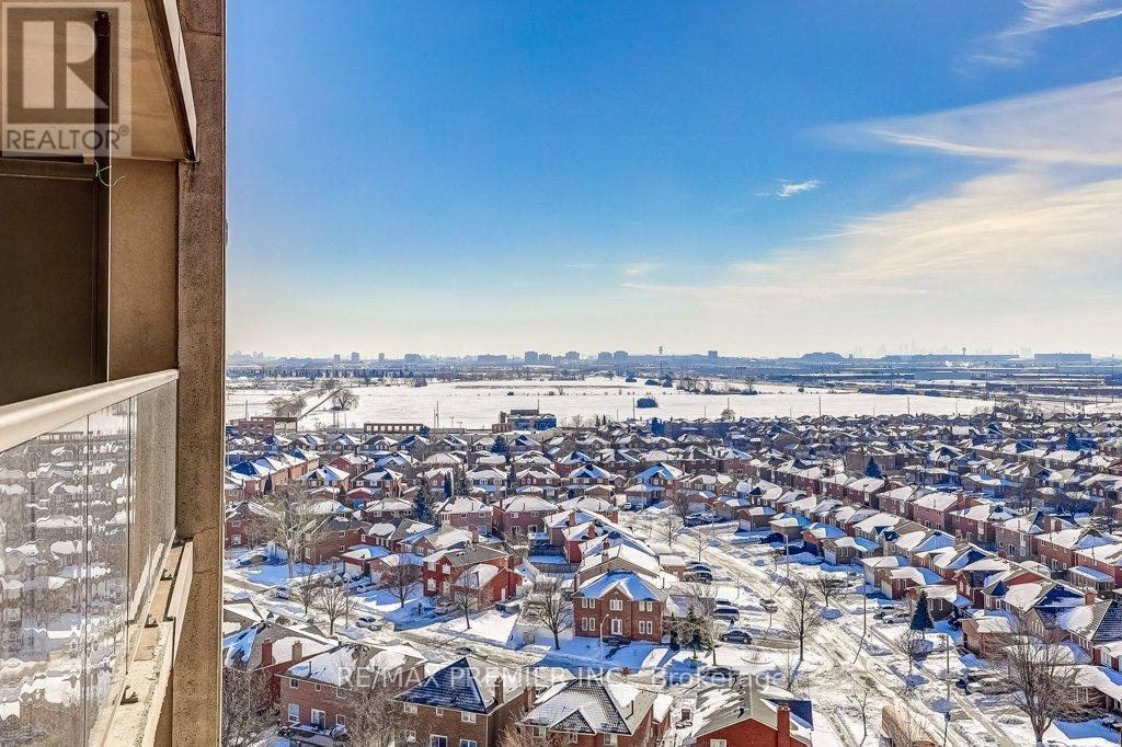 1622 - 700 Humberwood Boulevard, Toronto, Ontario  M9W 7J4 - Photo 24 - W12754514