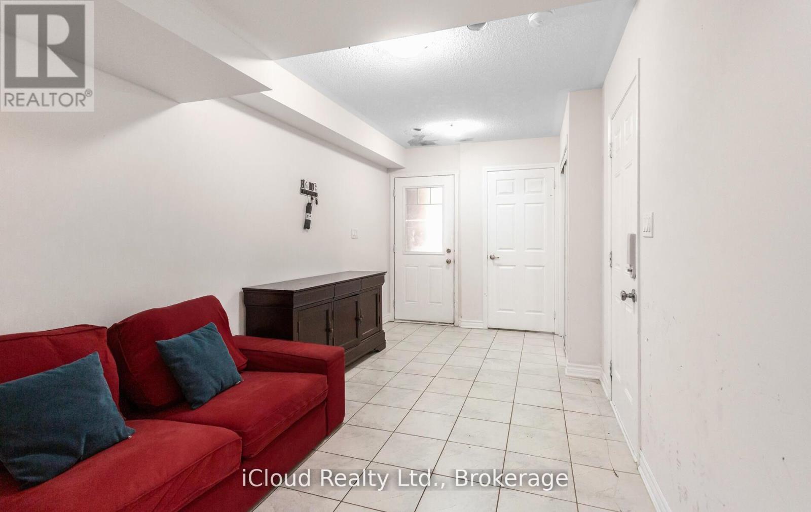 1525 Husband Place, Milton, Ontario  L9T 8X9 - Photo 5 - W12754536