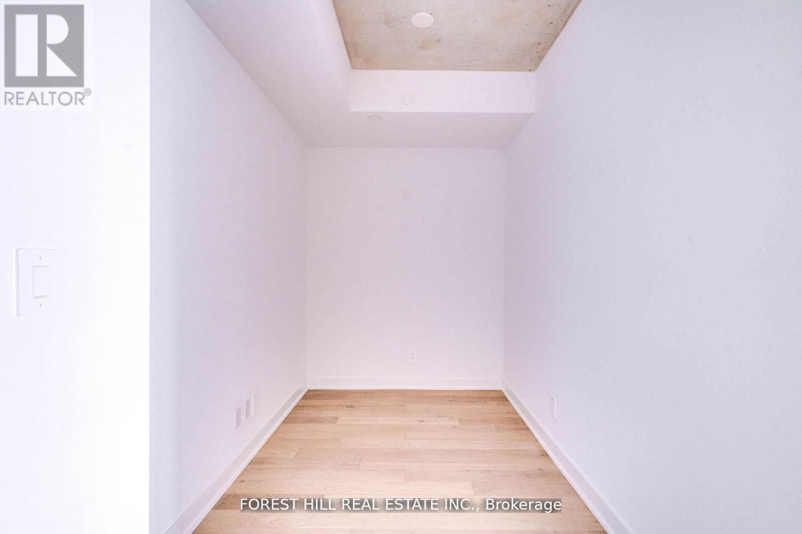 401 - 2720 Dundas Street W, Toronto, Ontario  M6P 0C3 - Photo 19 - W12754584