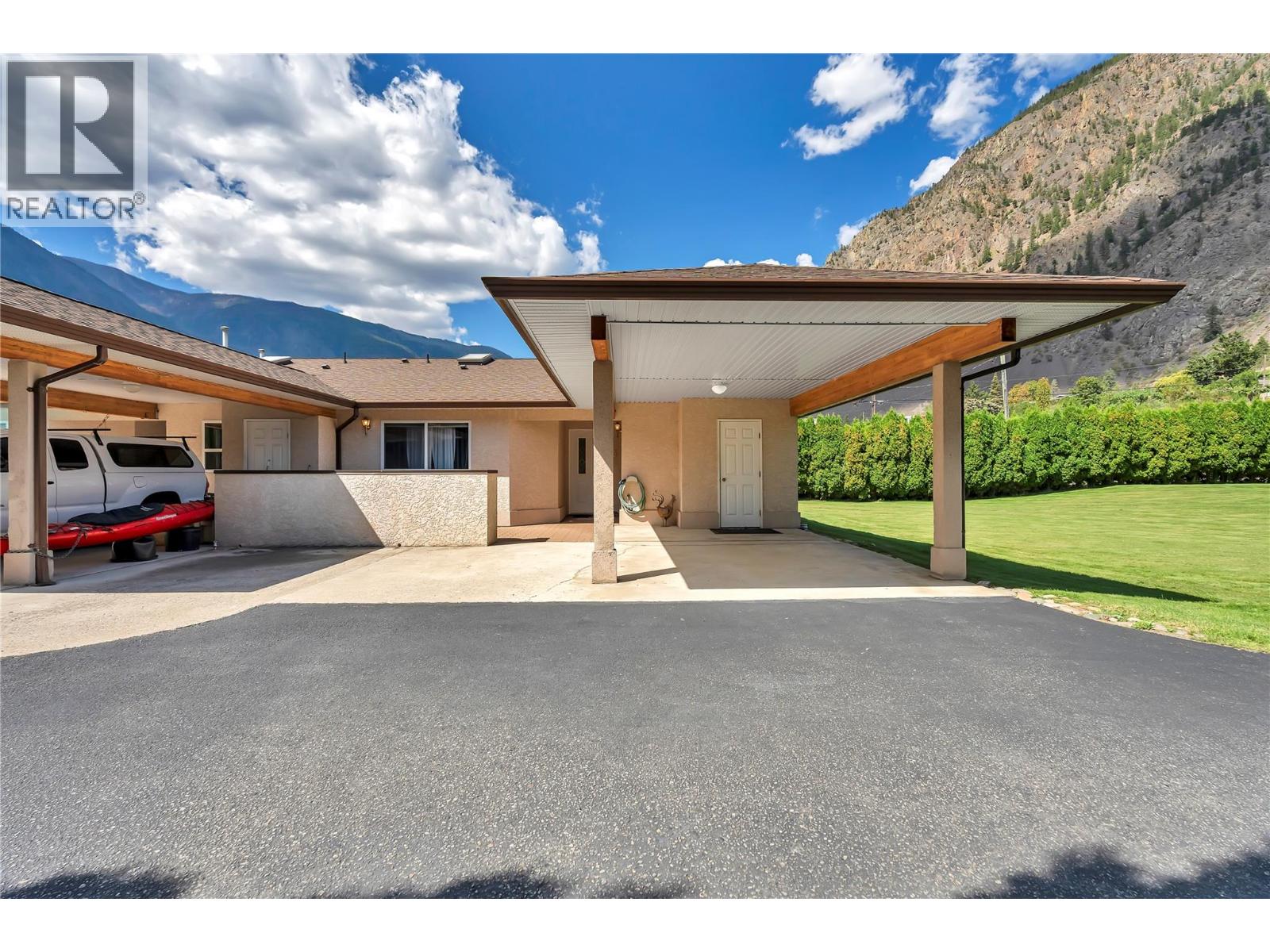 3038 Orchard Drive Unit# 3, Keremeos, British Columbia