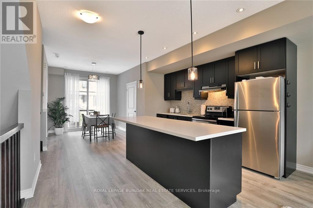 65 Esplanade Lane, Grimsby, Ontario  L3M 0H2 - Photo 7 - X12754532