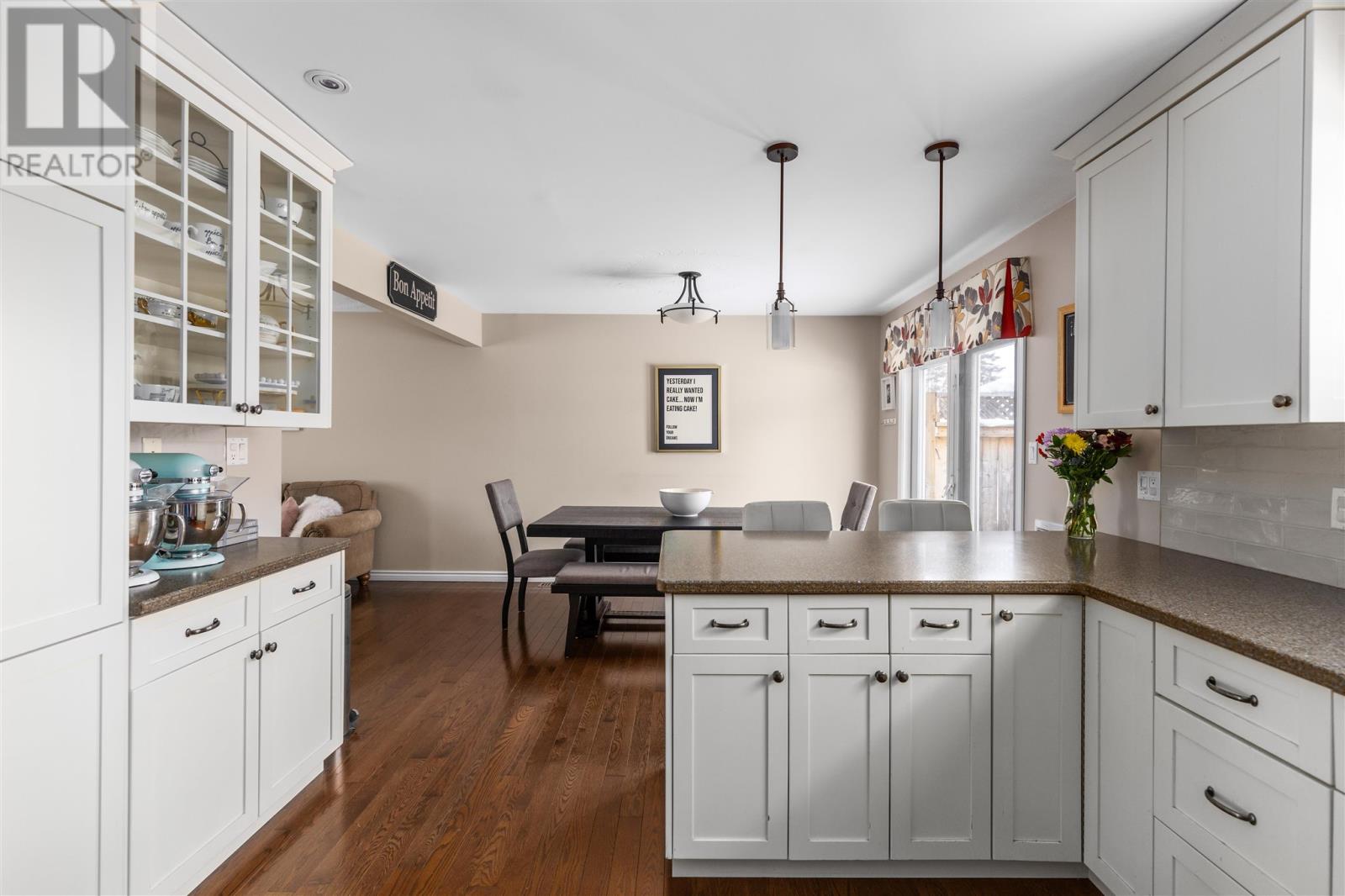 31 Norden Cres, Sault Ste. Marie, Ontario  P6B 5T1 - Photo 5 - SM260222