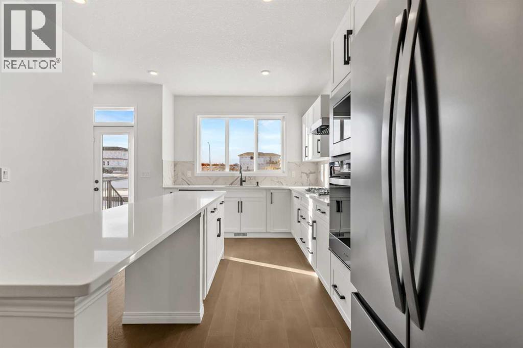 751 Homestead Drive Ne, Calgary, Alberta  T3J 5V3 - Photo 9 - A2281791