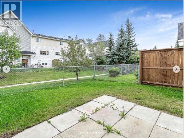 271 Prestwick Acres Lane Se, Calgary, Alberta  T2Z 3X9 - Photo 2 - A2282515