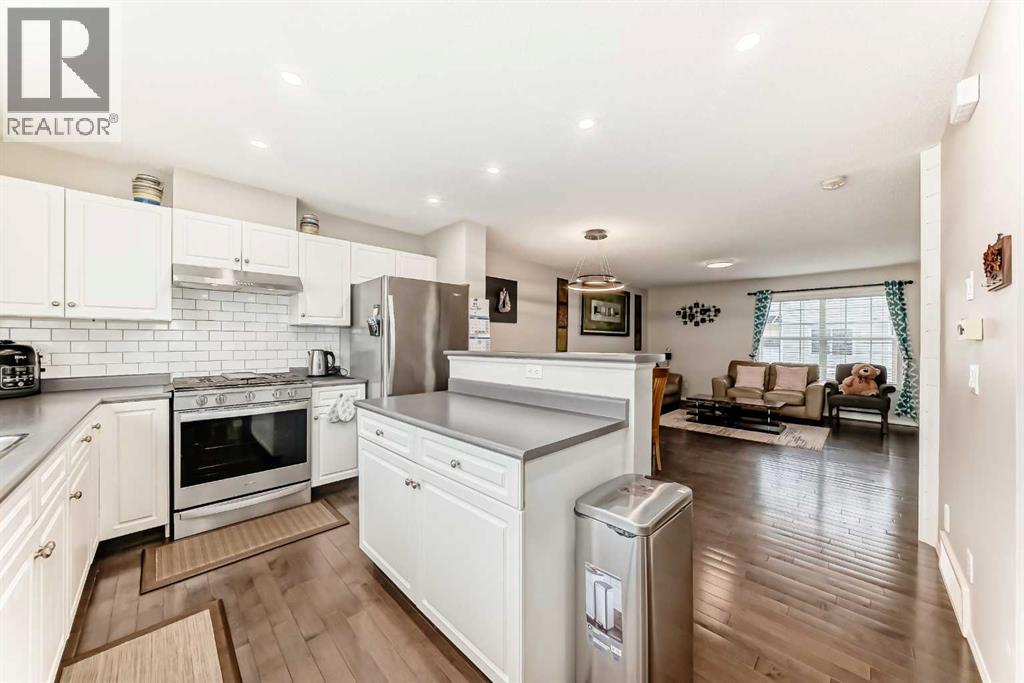 271 Prestwick Acres Lane Se, Calgary, Alberta  T2Z 3X9 - Photo 12 - A2282515