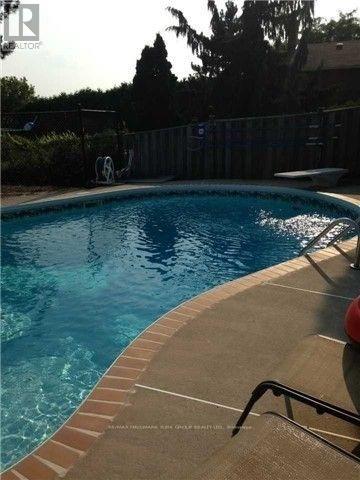 191 Burton Grove, King, Ontario  L7B 1C7 - Photo 24 - N12754264