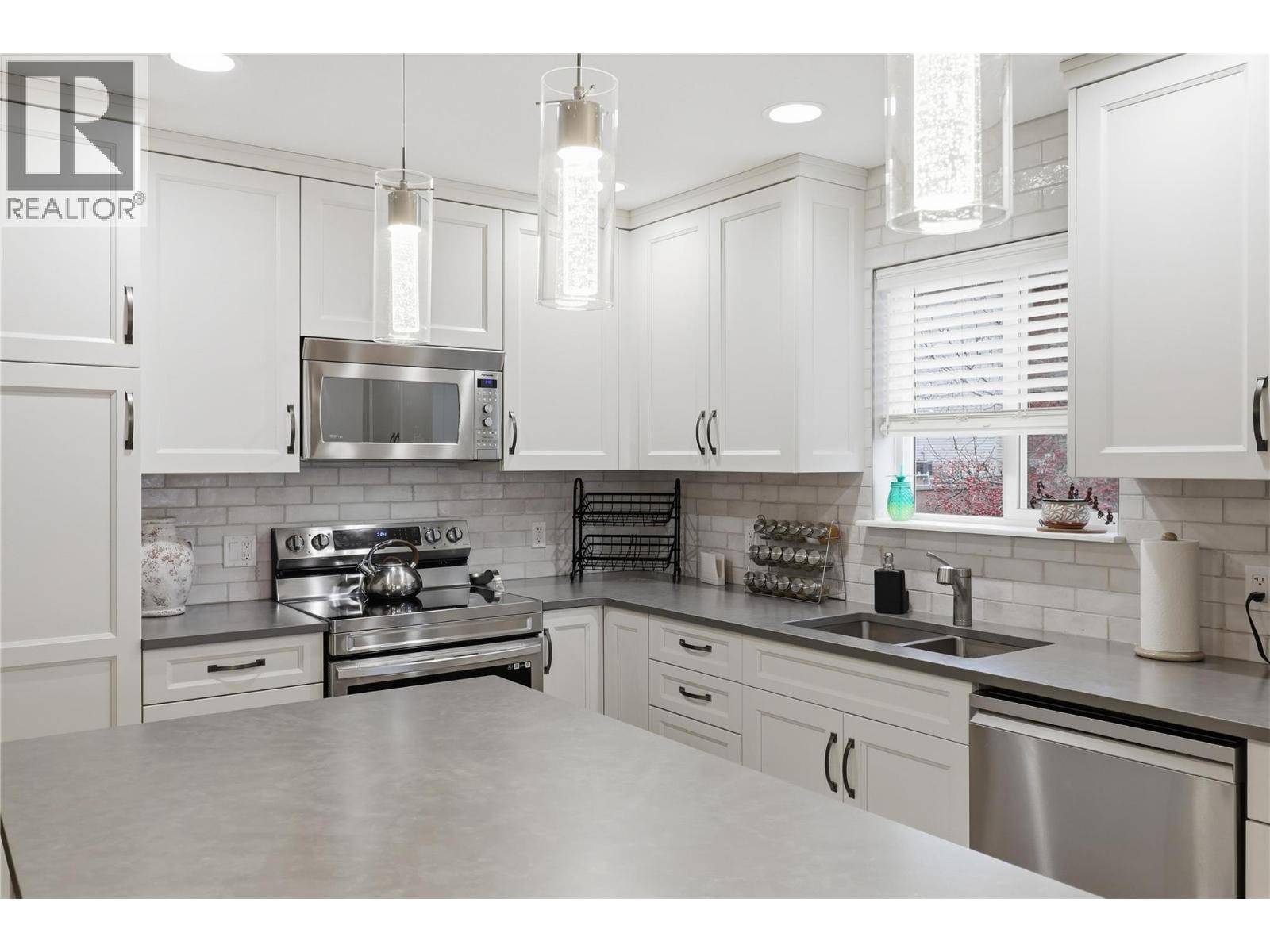 1900 Hugh Allan Drive Unit# 32, Kamloops, British Columbia  V1S 0A8 - Photo 10 - 10374767