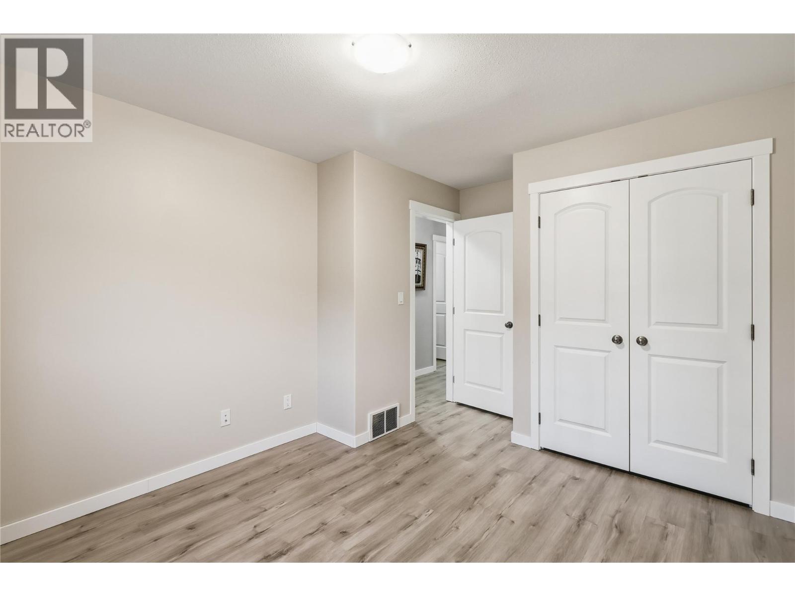 1900 Hugh Allan Drive Unit# 32, Kamloops, British Columbia  V1S 0A8 - Photo 28 - 10374767