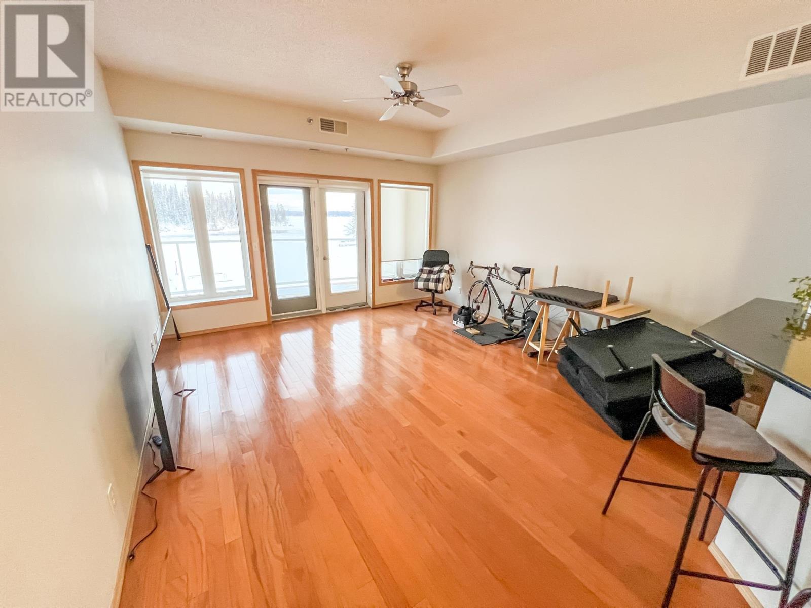 5- 204 Bay Road, Kenora, Ontario  P9N 3P3 - Photo 10 - TB2600102