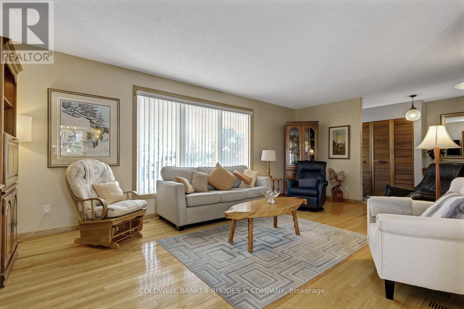 1550 Northdale Street, Ottawa, Ontario  K1B 4G8 - Photo 10 - X12754708