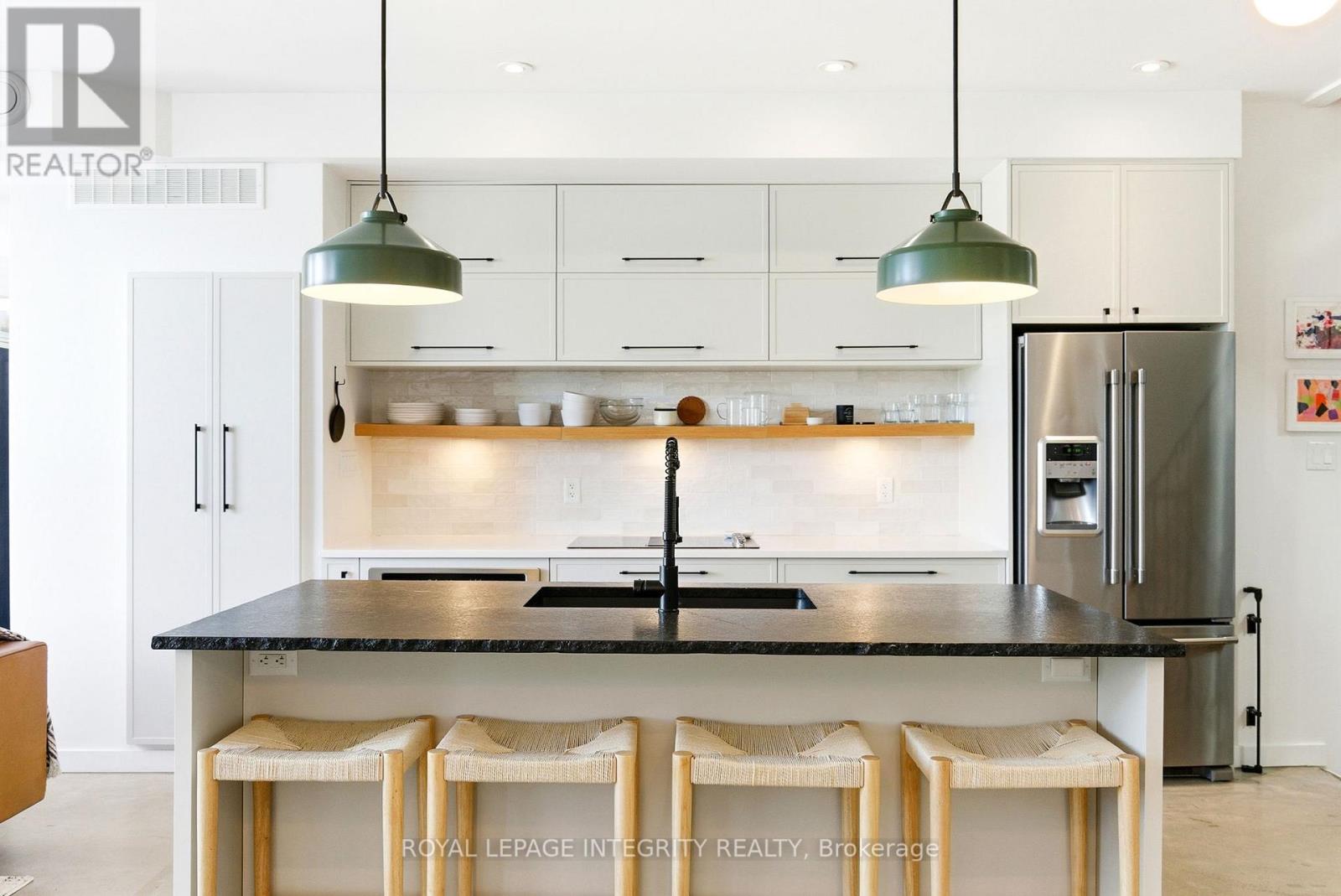 D - 41 Stirling Avenue, Ottawa, Ontario  K1Y 1P7 - Photo 10 - X12754716