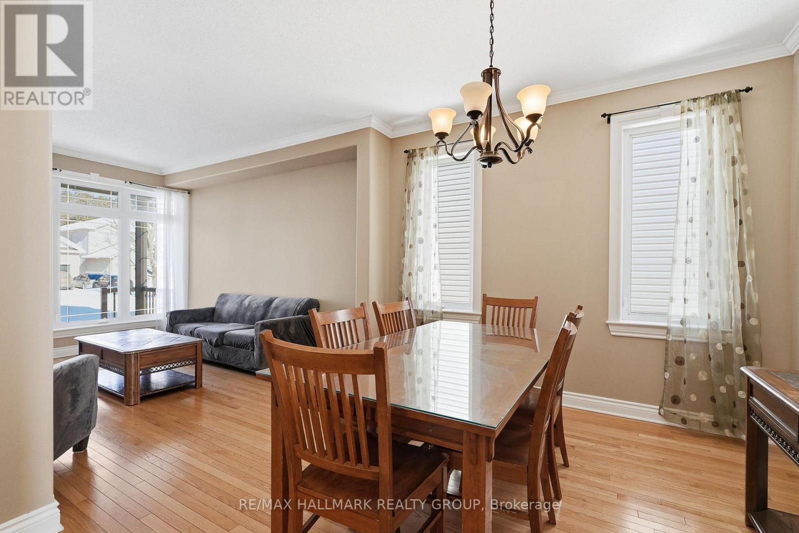 109 Thivierge Court, Clarence-Rockland, Ontario  K4K 0E7 - Photo 10 - X12754740