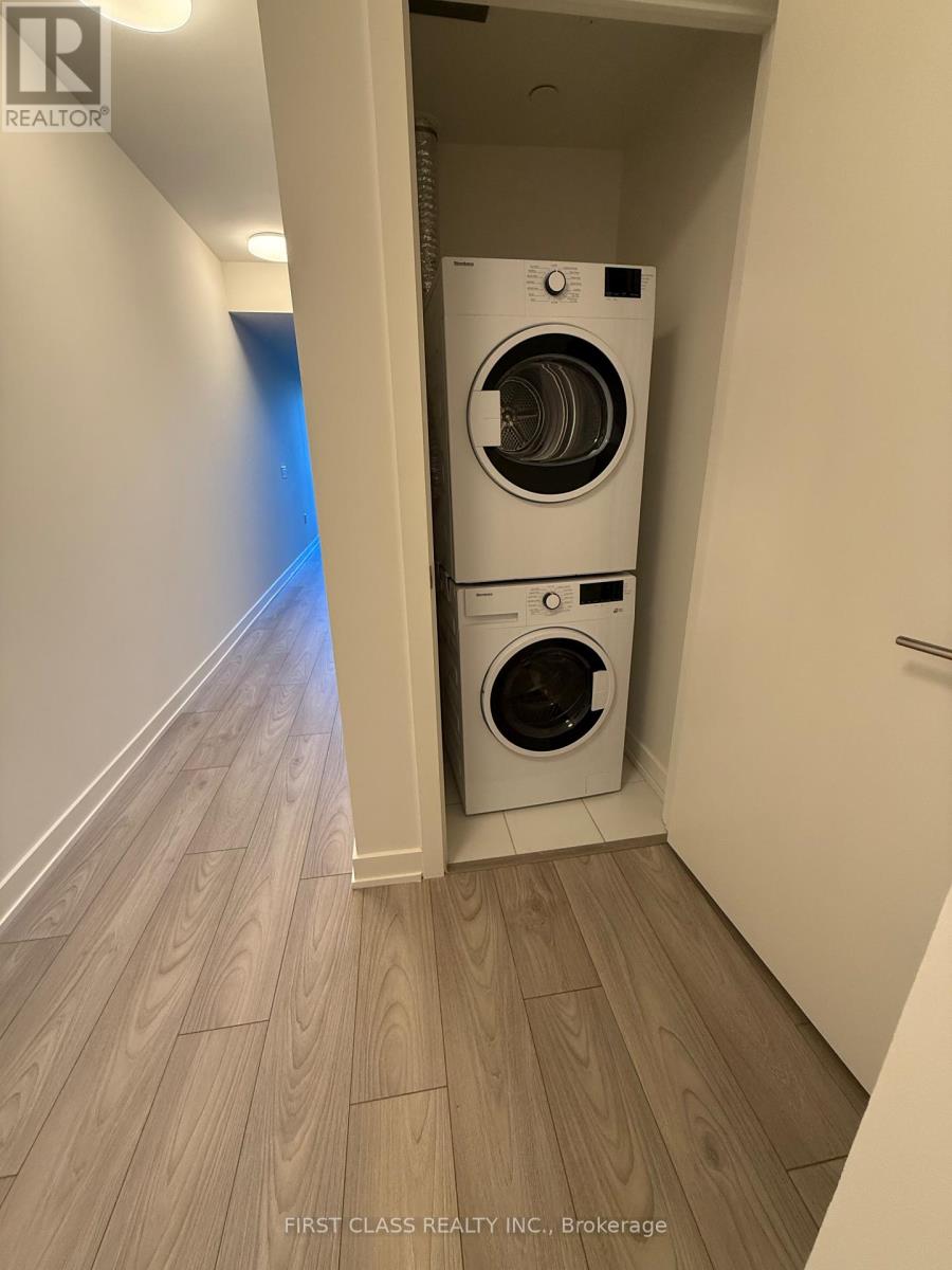 318s - 110 Broadway Avenue, Toronto, Ontario  M4P 1V7 - Photo 9 - C12745292