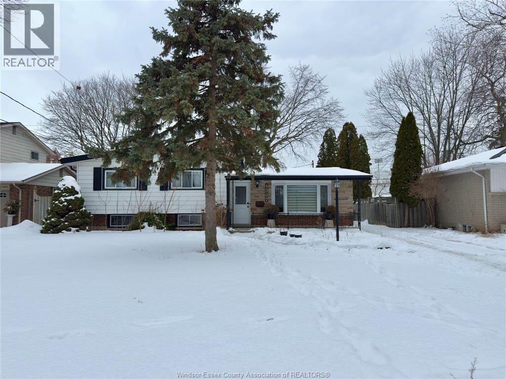 4307 Ashfield Crescent Unit# Main, Windsor, Ontario  N9G 2G8 - Photo 3 - 26002383