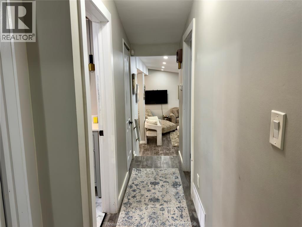 4307 Ashfield Crescent Unit# Main, Windsor, Ontario  N9G 2G8 - Photo 32 - 26002383
