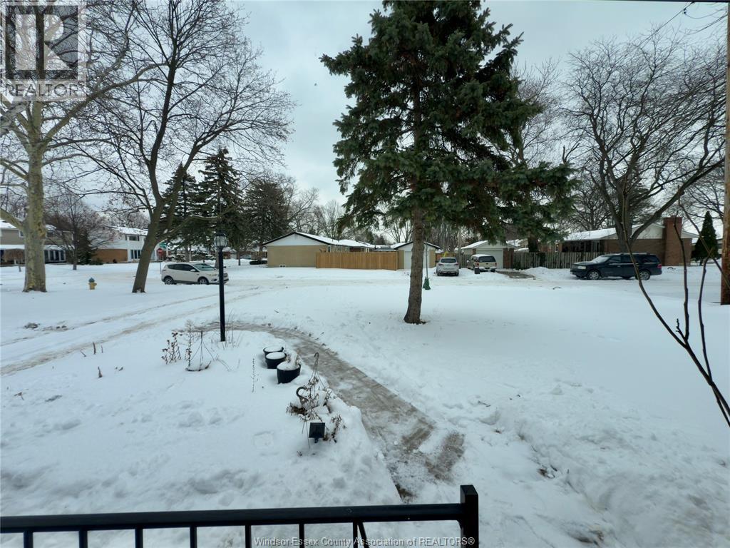 4307 Ashfield Crescent Unit# Main, Windsor, Ontario  N9G 2G8 - Photo 6 - 26002383