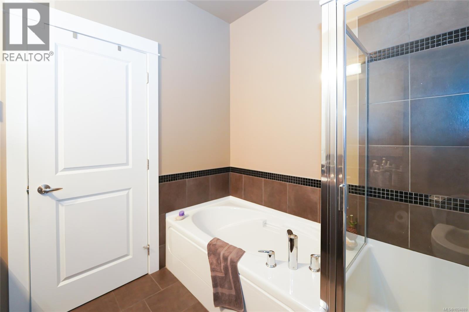 7 2319 Chilco Rd, View Royal, British Columbia V9B 6S7 - Photo 17 - 1024889