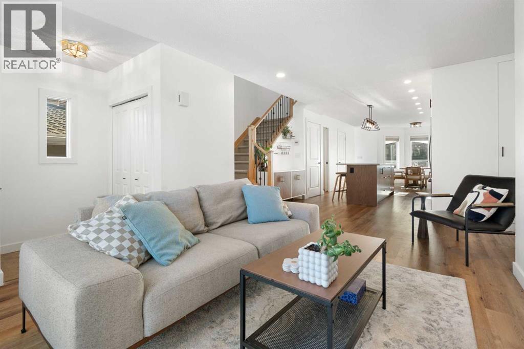 2213 31 Avenue Sw, Calgary, Alberta  t2t 1t7 - Photo 6 - A2283330