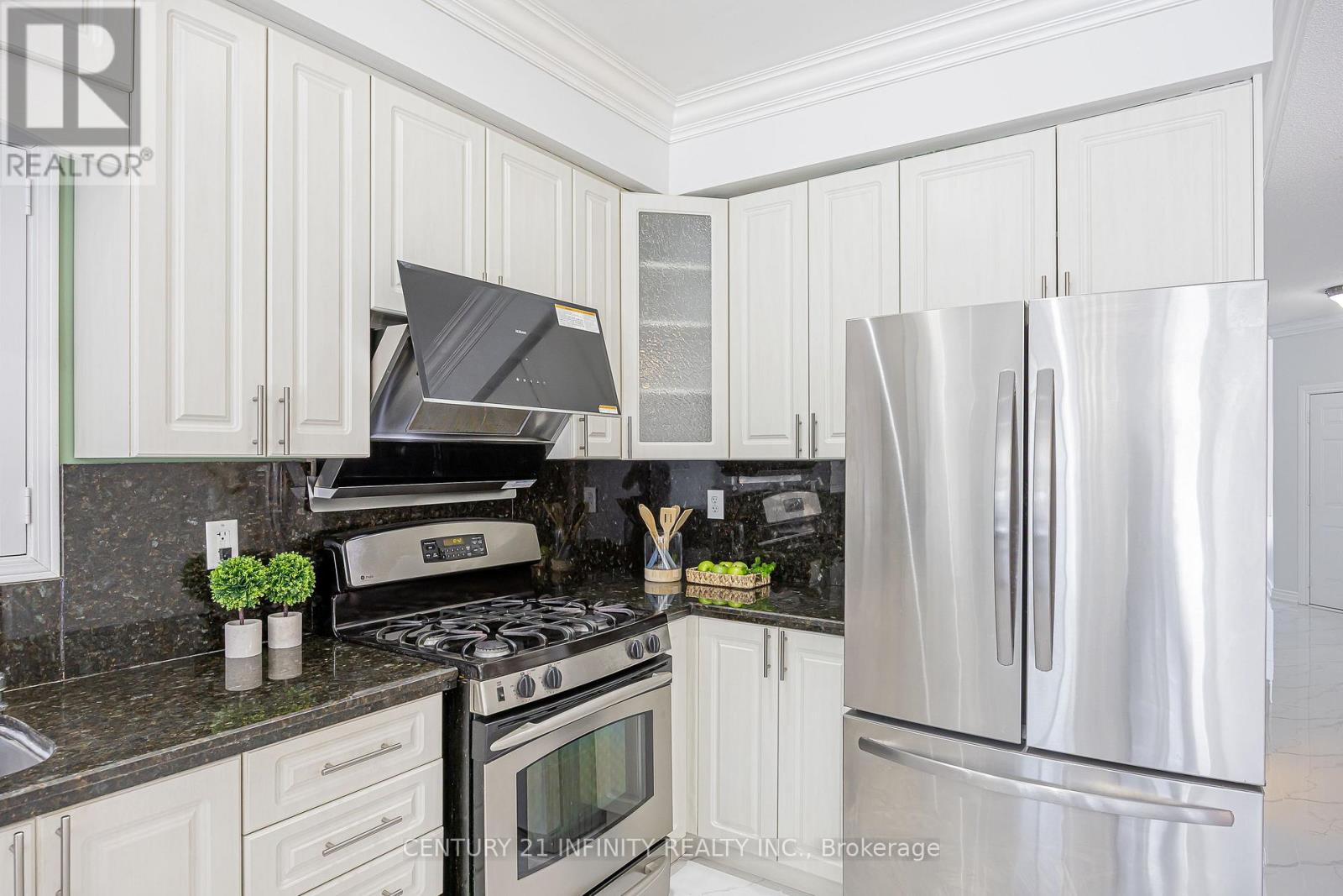 31 Gloria Crescent, Whitby, Ontario  L1P 1V4 - Photo 20 - E12754638