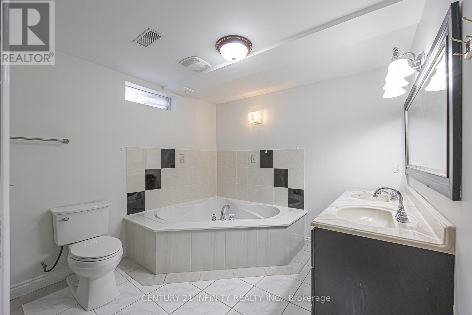 31 Gloria Crescent, Whitby, Ontario  L1P 1V4 - Photo 49 - E12754638