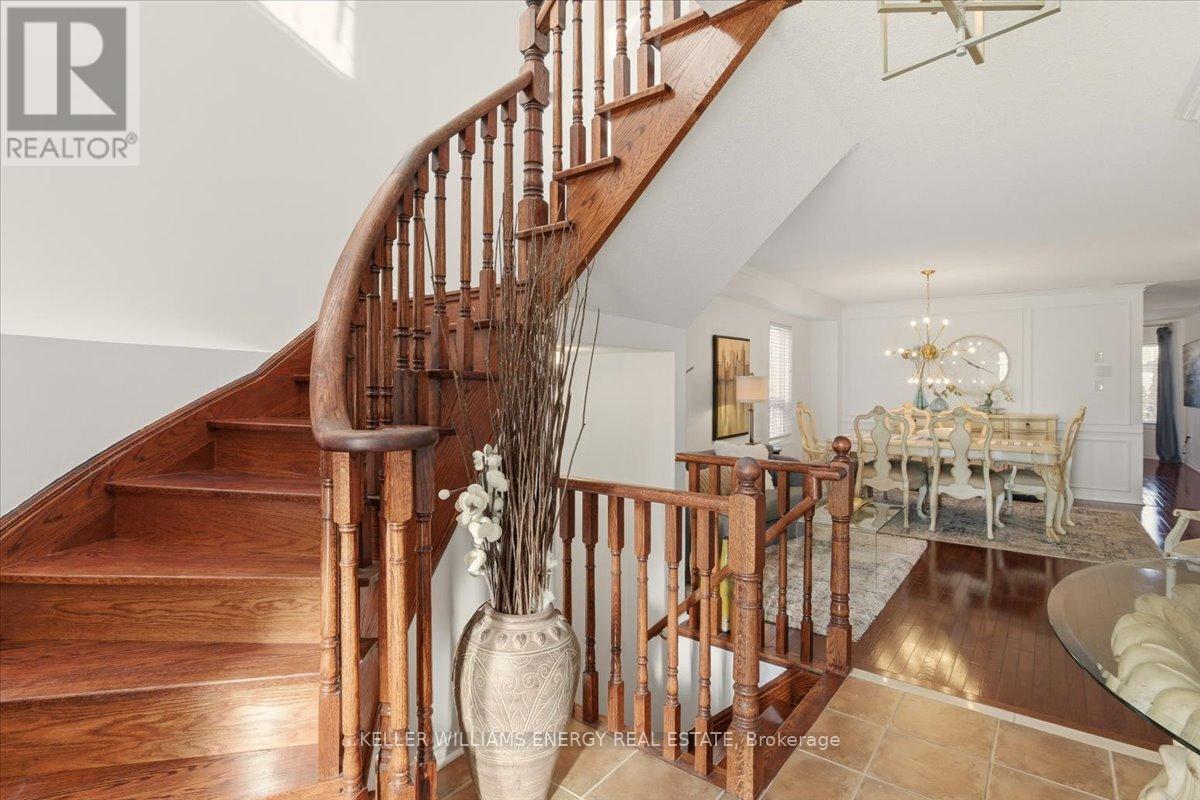 66 Oceanpearl Crescent, Whitby, Ontario  L1N 0C3 - Photo 3 - E12754694