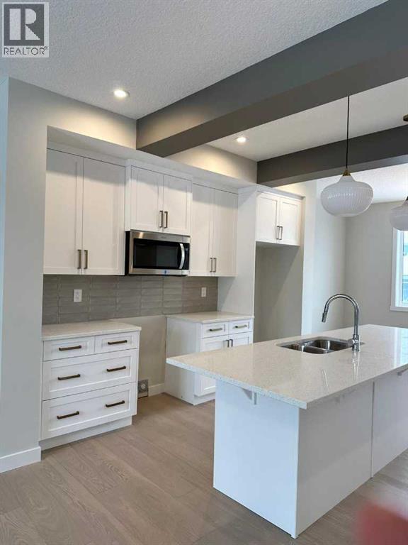 373 Waterford Boulevard, Chestermere, Alberta  T1X 2Z7 - Photo 4 - A2276688